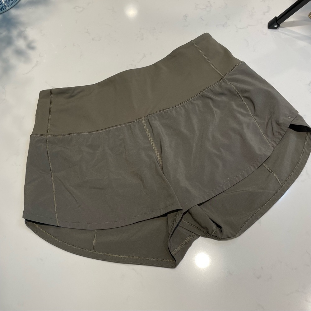 Lululemon Speed Up high rise shorts
